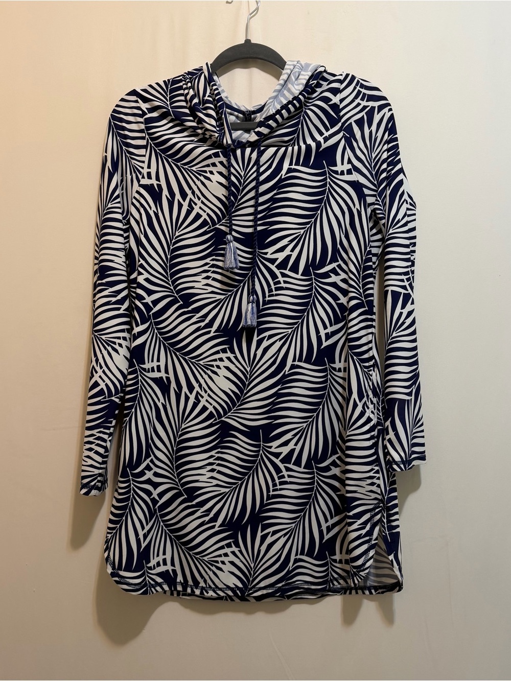Aqua Et Sol Navy & White Palm-Print Hooded Swim Coverup